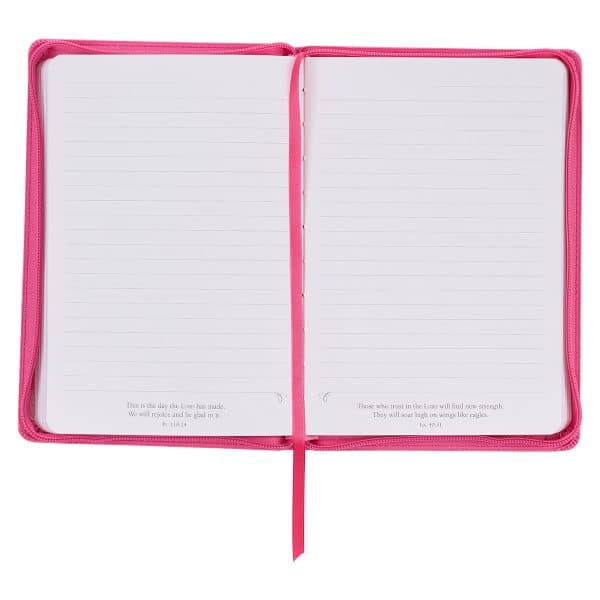 Notatnik na zamek – God Works For The Good Pink