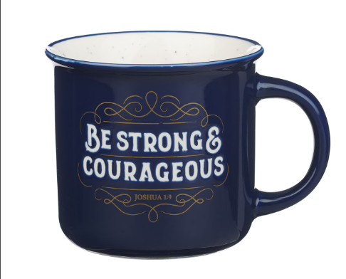 Kubek ceramiczny – Be Strong and Courageous Blue Kubek ceramiczny – Be Strong and Courageous Blue