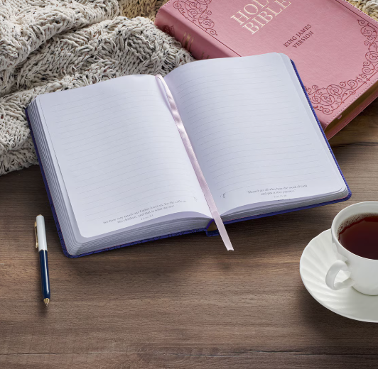 Notatnik na zamek – Strength and Dignity Purple Notatnik na zamek – Strength and Dignity Purple